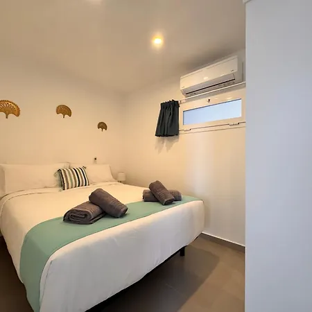 Yumbo Rainbow Homes A Holiday home *